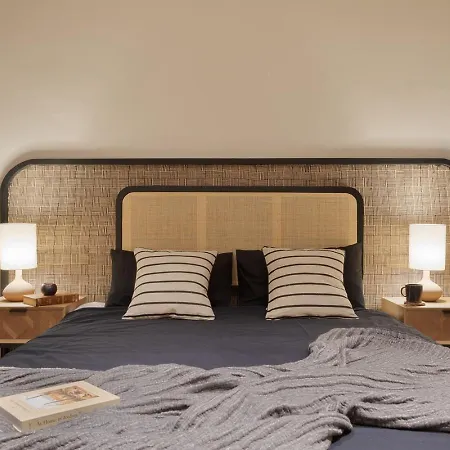 Amazzer - 3 Bedrooms In Eixample Esquerra Lägenhet *